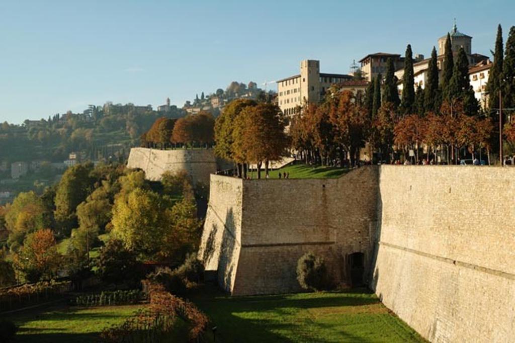 Ferienwohnung Porta Dipinta House Bergamo Alta Zimmer foto